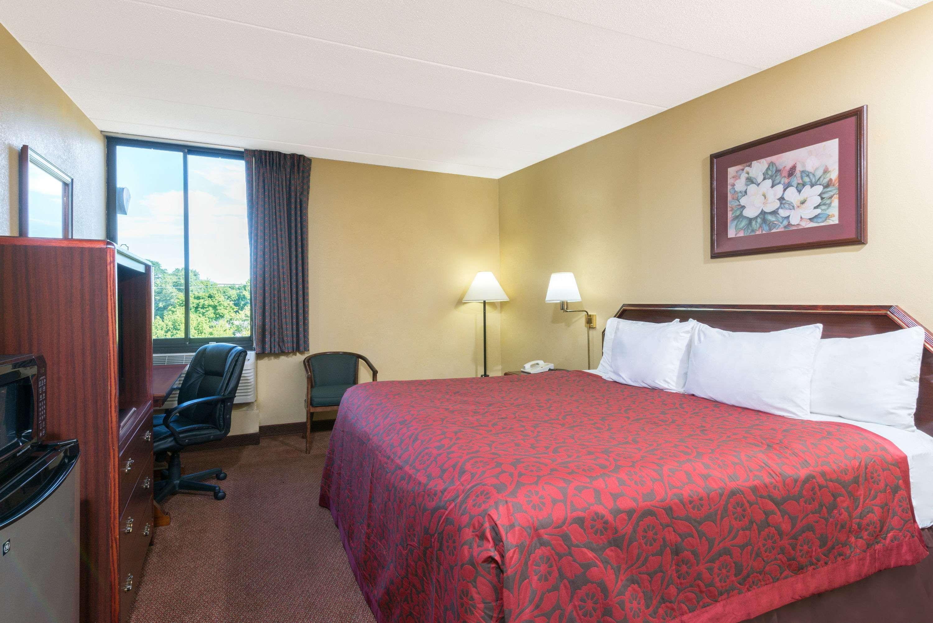 Days Inn By Wyndham Hagerstown I-70 Exteriér fotografie