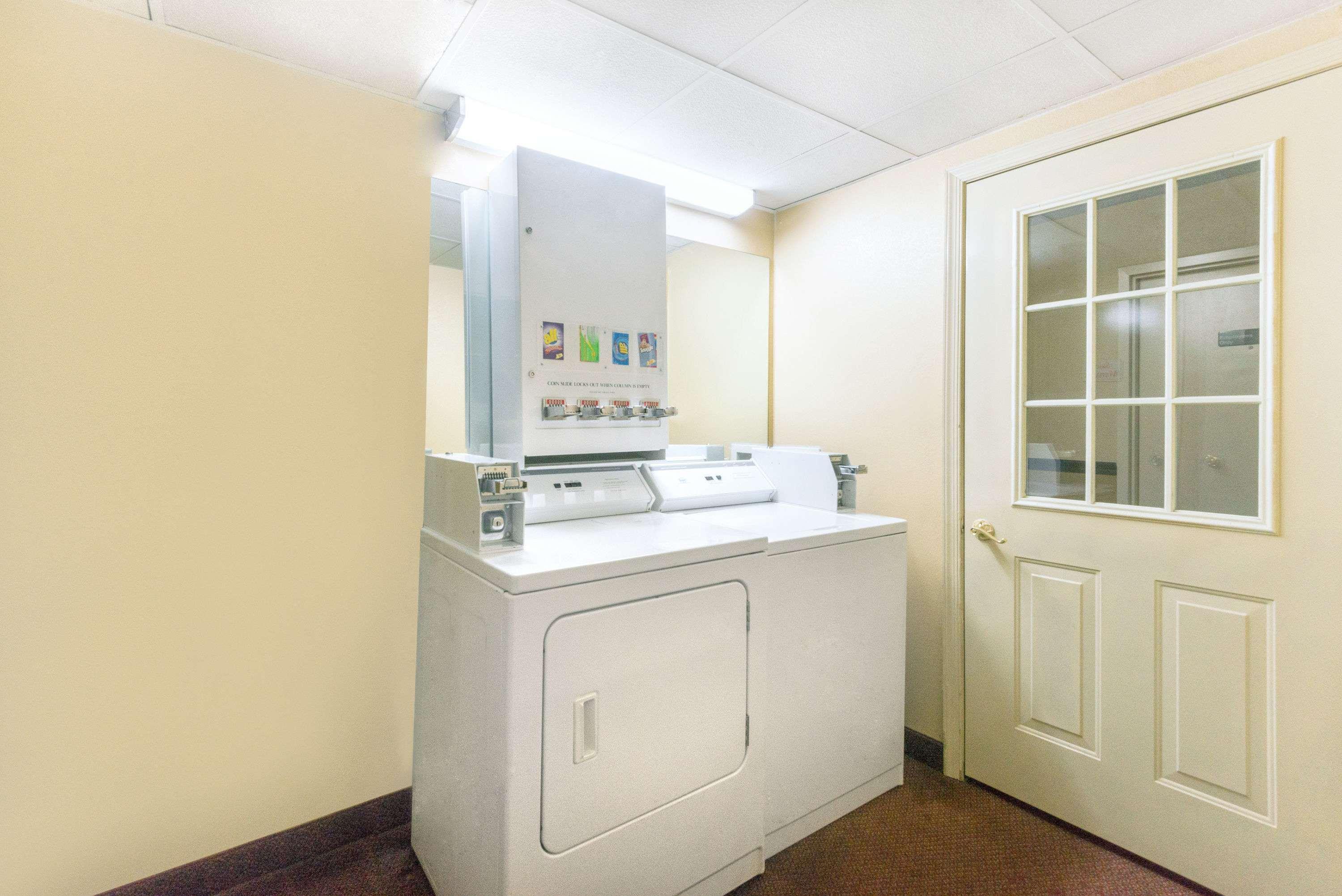 Days Inn By Wyndham Hagerstown I-70 Exteriér fotografie