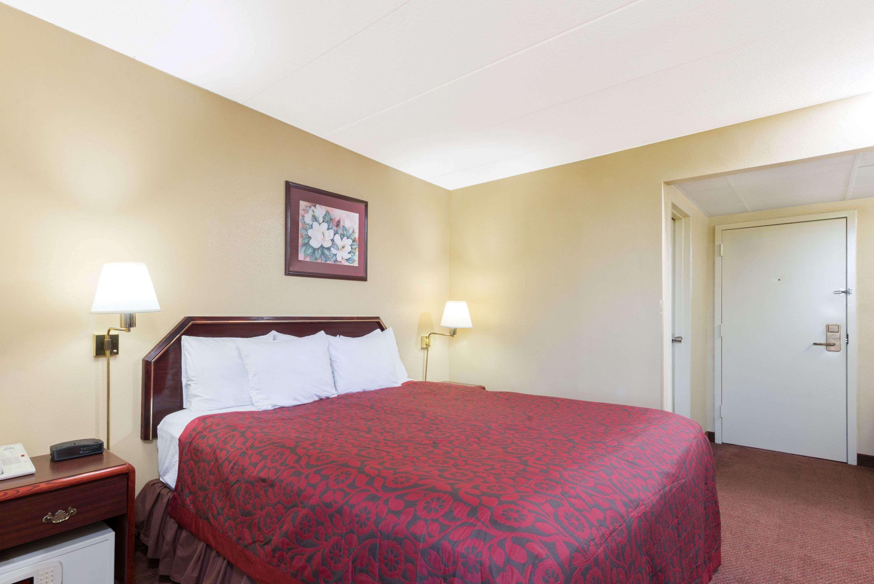 Days Inn By Wyndham Hagerstown I-70 Exteriér fotografie