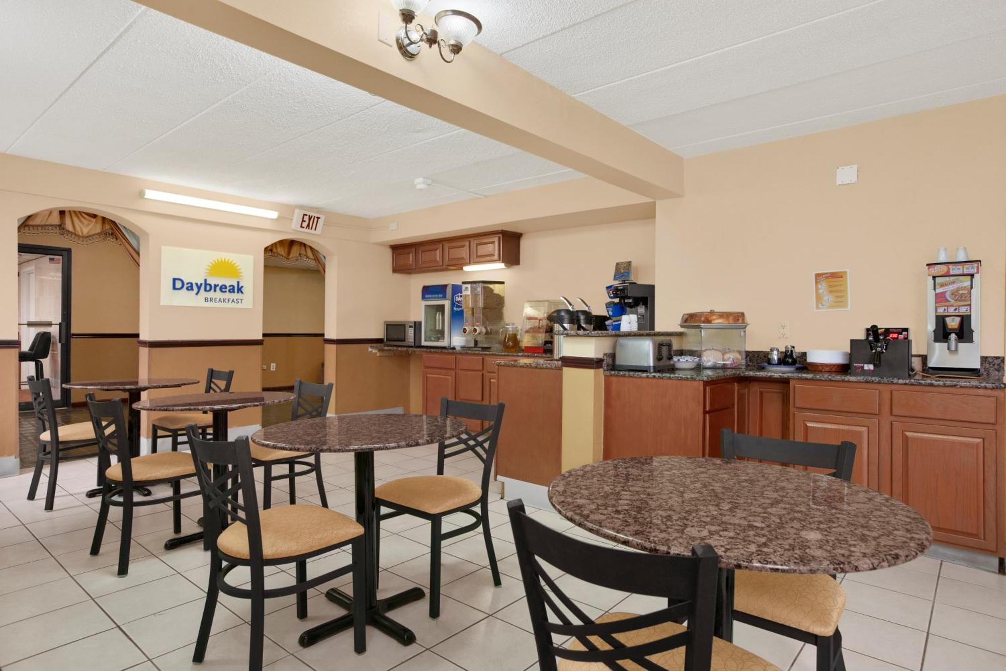Days Inn By Wyndham Hagerstown I-70 Exteriér fotografie