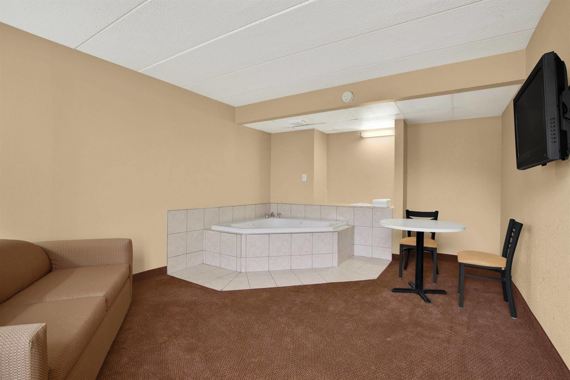 Days Inn By Wyndham Hagerstown I-70 Exteriér fotografie